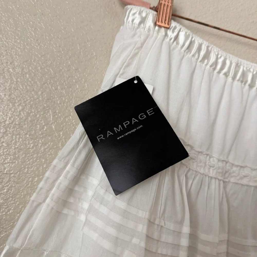 Vintage Y2K Coquette Rampage Cotton Eyelet Tiered Mini Skirt NWT Small White